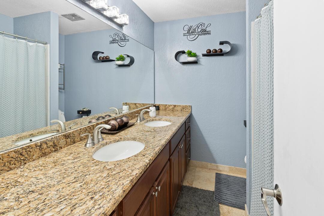 LAKEWOOD PARK UNIT 6 - Residential