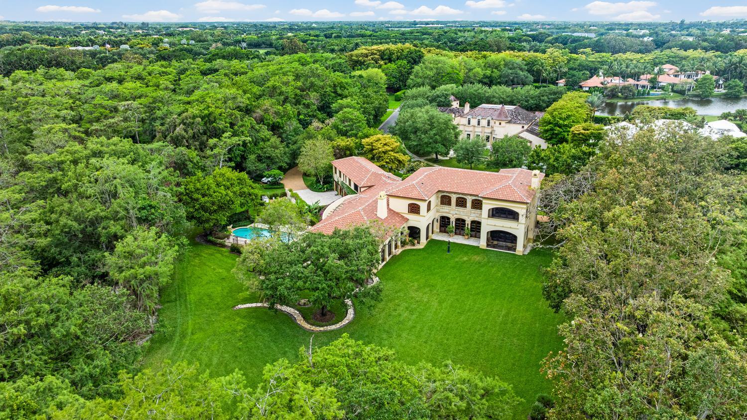 2953 Hurlingham Drive