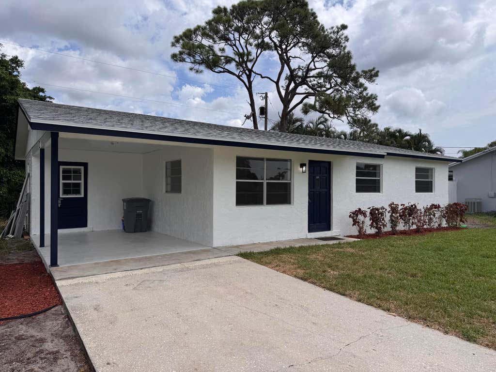 Photo of 3593 MARLOW Avenue, Boynton Beach, FL 33436 (MLS # B26059182)