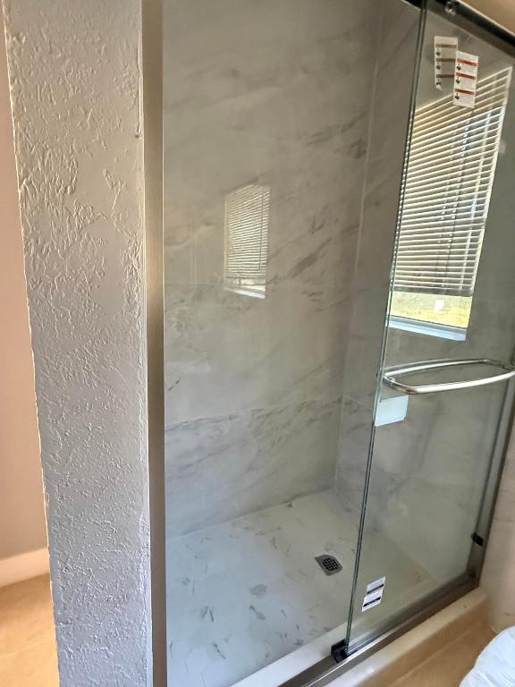 HARMONY HEIGHTS ADDITION - Residential Lease