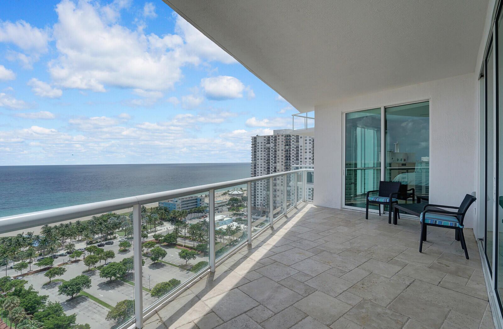 PLAZA AT OCEANSIDE (THE) - Residential Lease