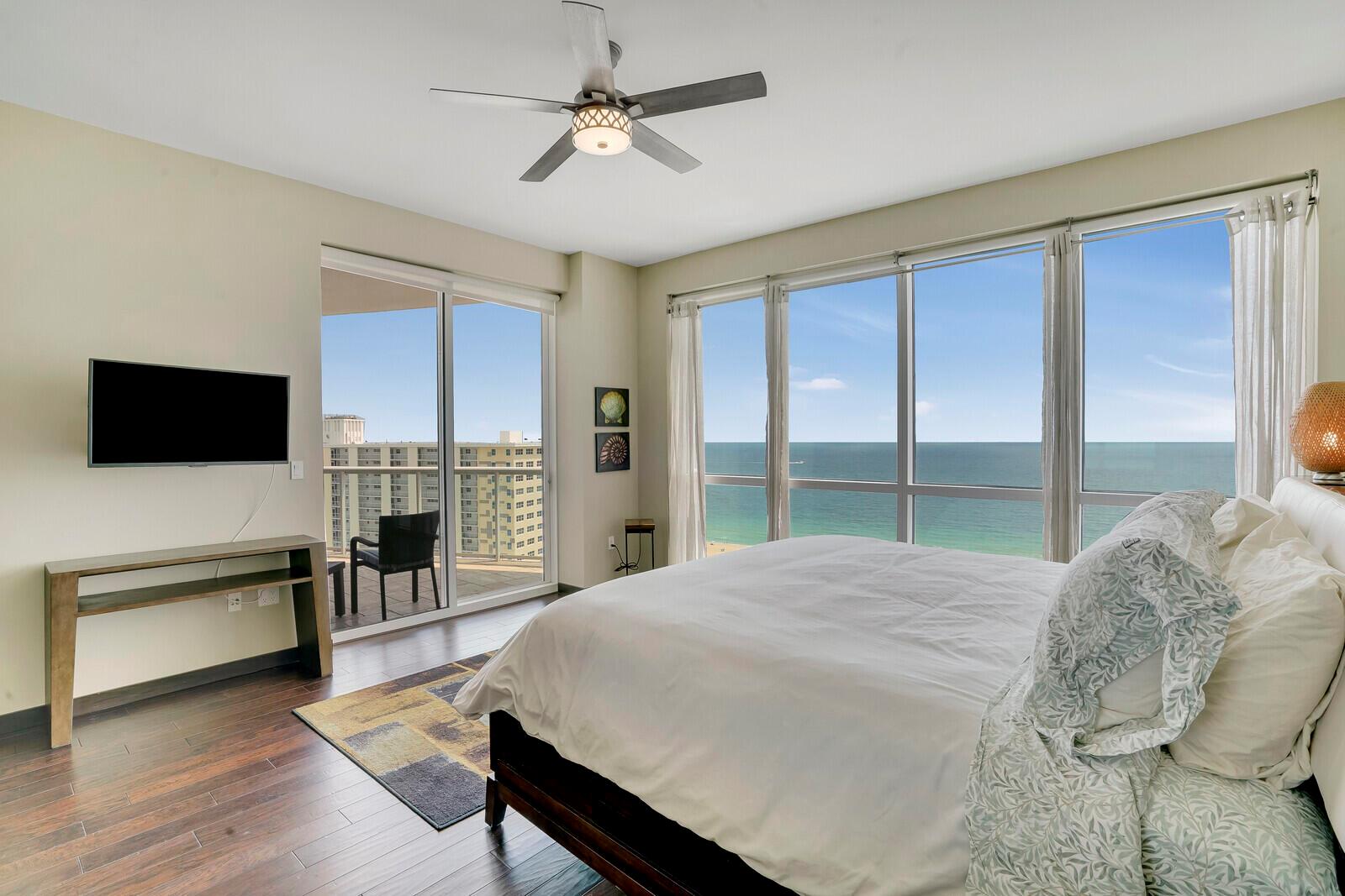 PLAZA AT OCEANSIDE (THE) - Residential Lease