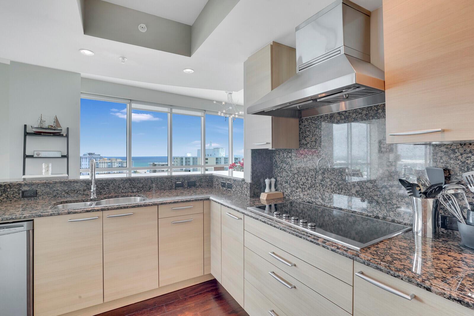 PLAZA AT OCEANSIDE (THE) - Residential Lease