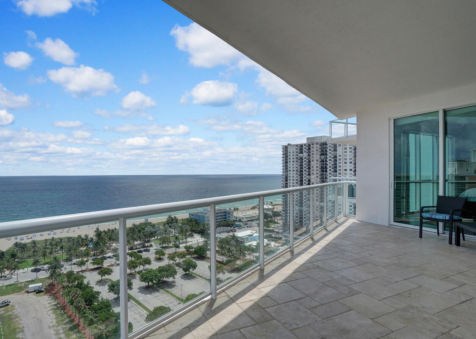 PLAZA AT OCEANSIDE (THE) - Residential Lease
