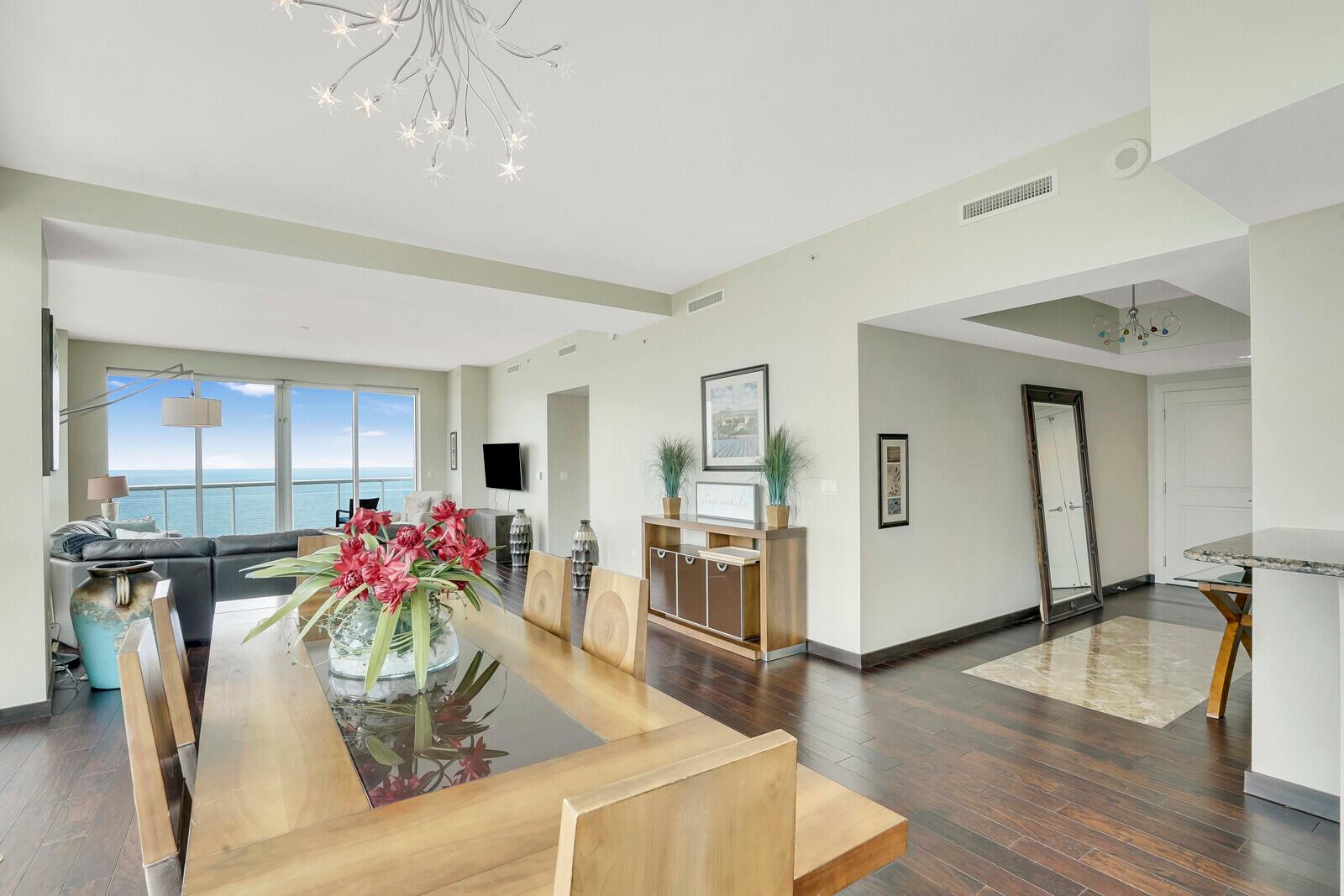 PLAZA AT OCEANSIDE (THE) - Residential Lease