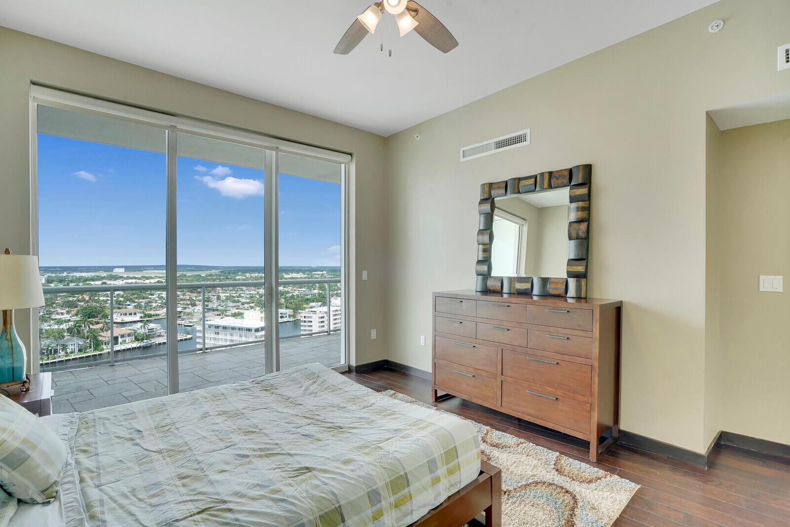 PLAZA AT OCEANSIDE (THE) - Residential Lease