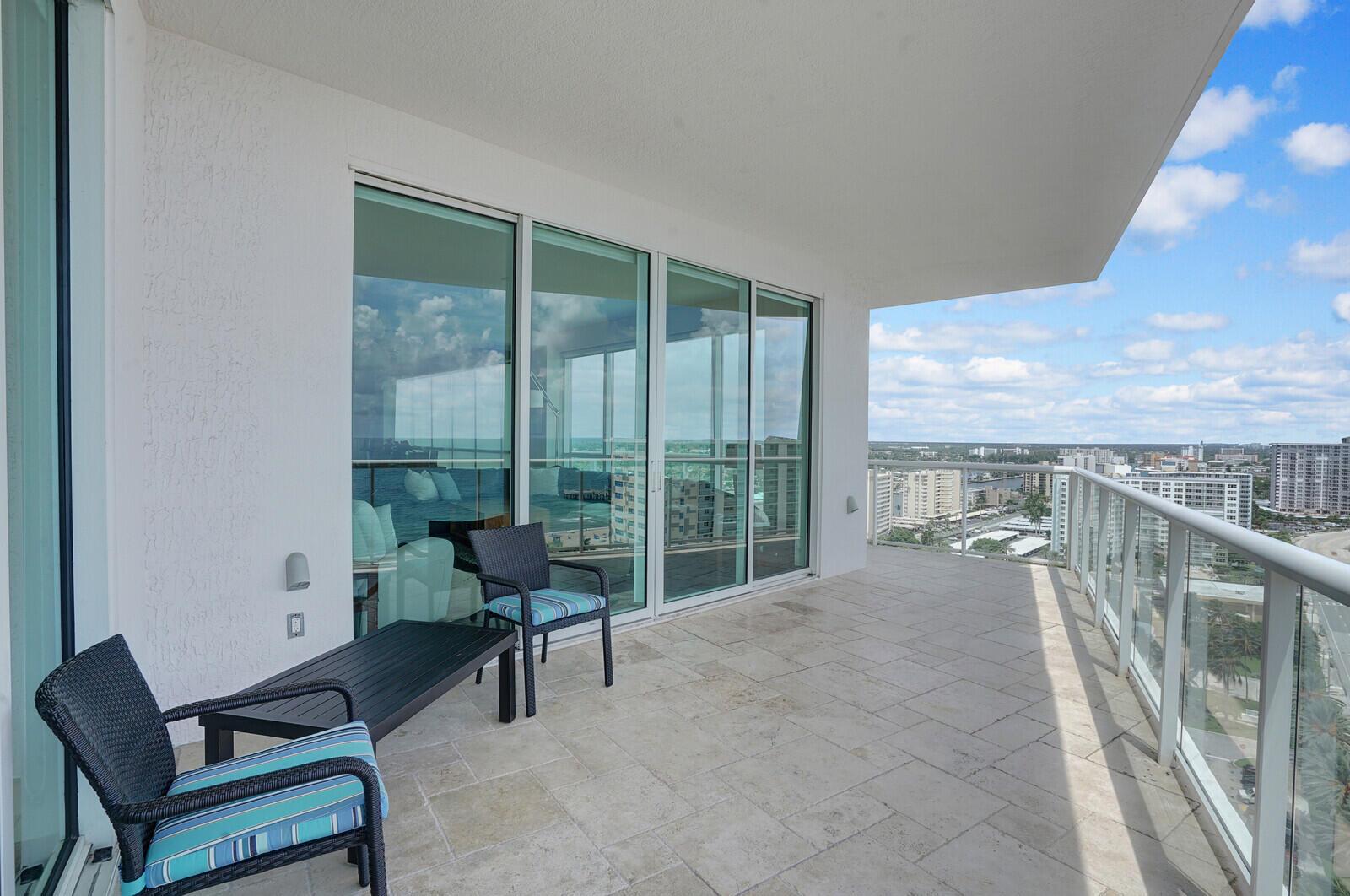 PLAZA AT OCEANSIDE (THE) - Residential Lease