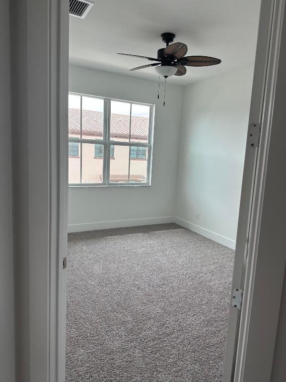 ALTON NEIGHBORHOOD - Residential Lease