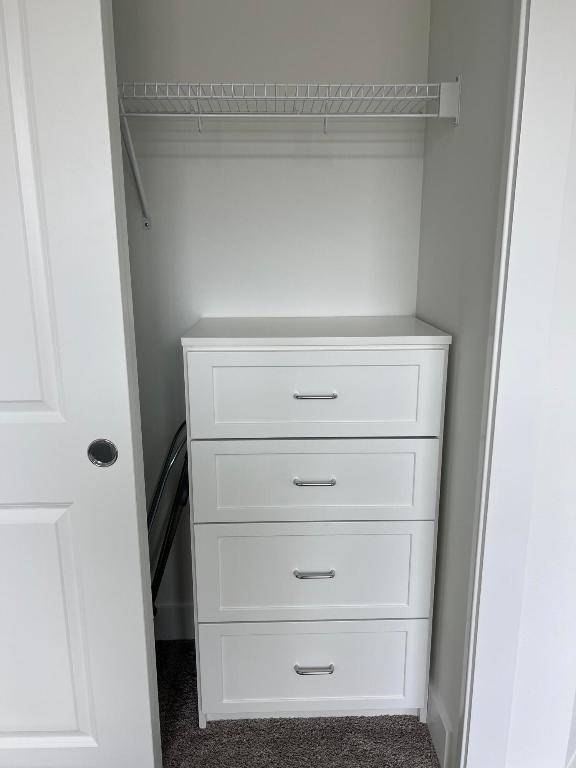 ALTON NEIGHBORHOOD - Residential Lease