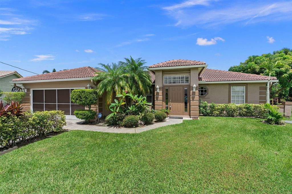 Photo of 6762 NW Argus Street, Port Saint Lucie, FL 34983 (MLS # R10738167)