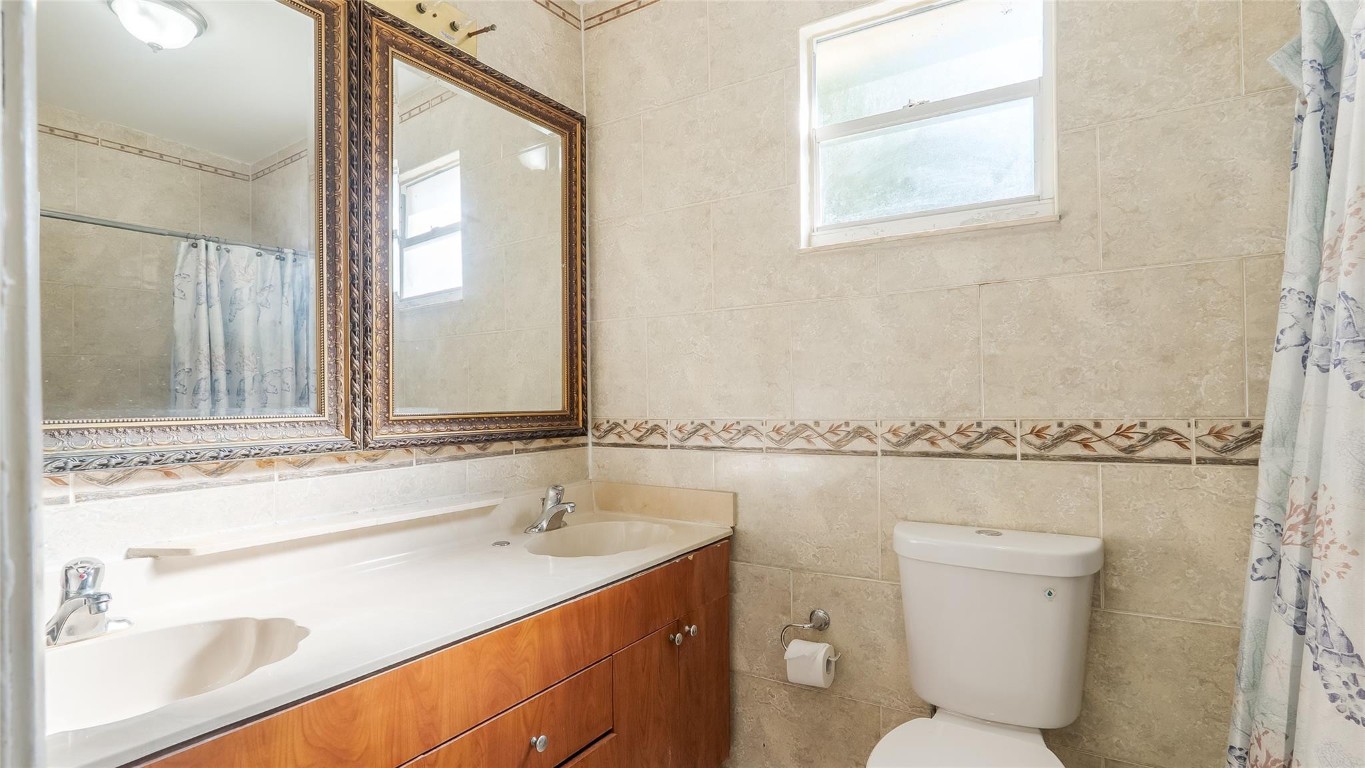 Town Of Hallandale B-13 D - Residential Income