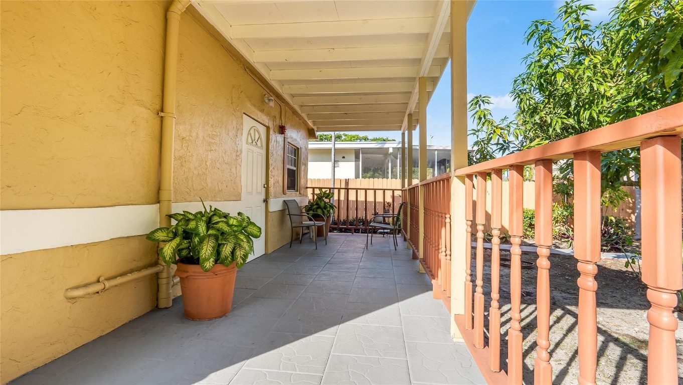 Town Of Hallandale B-13 D - Residential Income