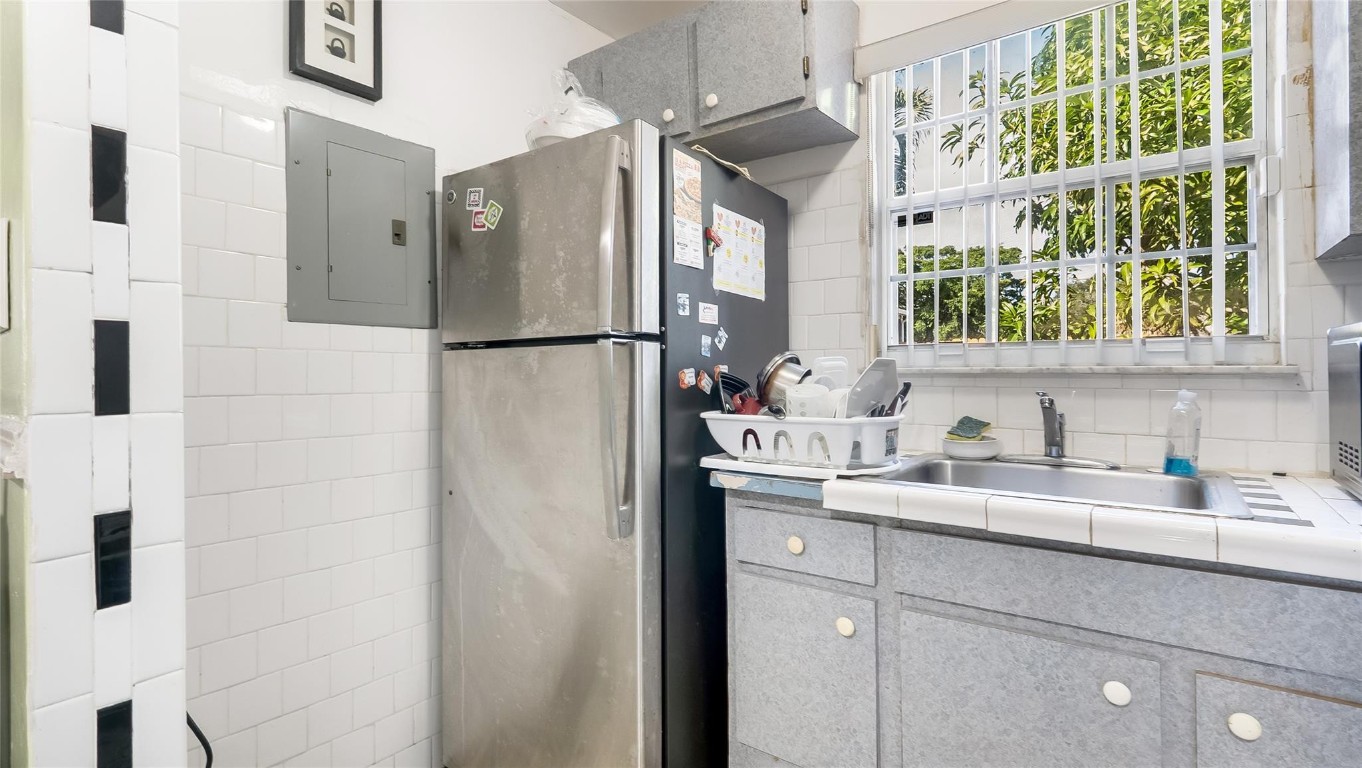 Town Of Hallandale B-13 D - Residential Income