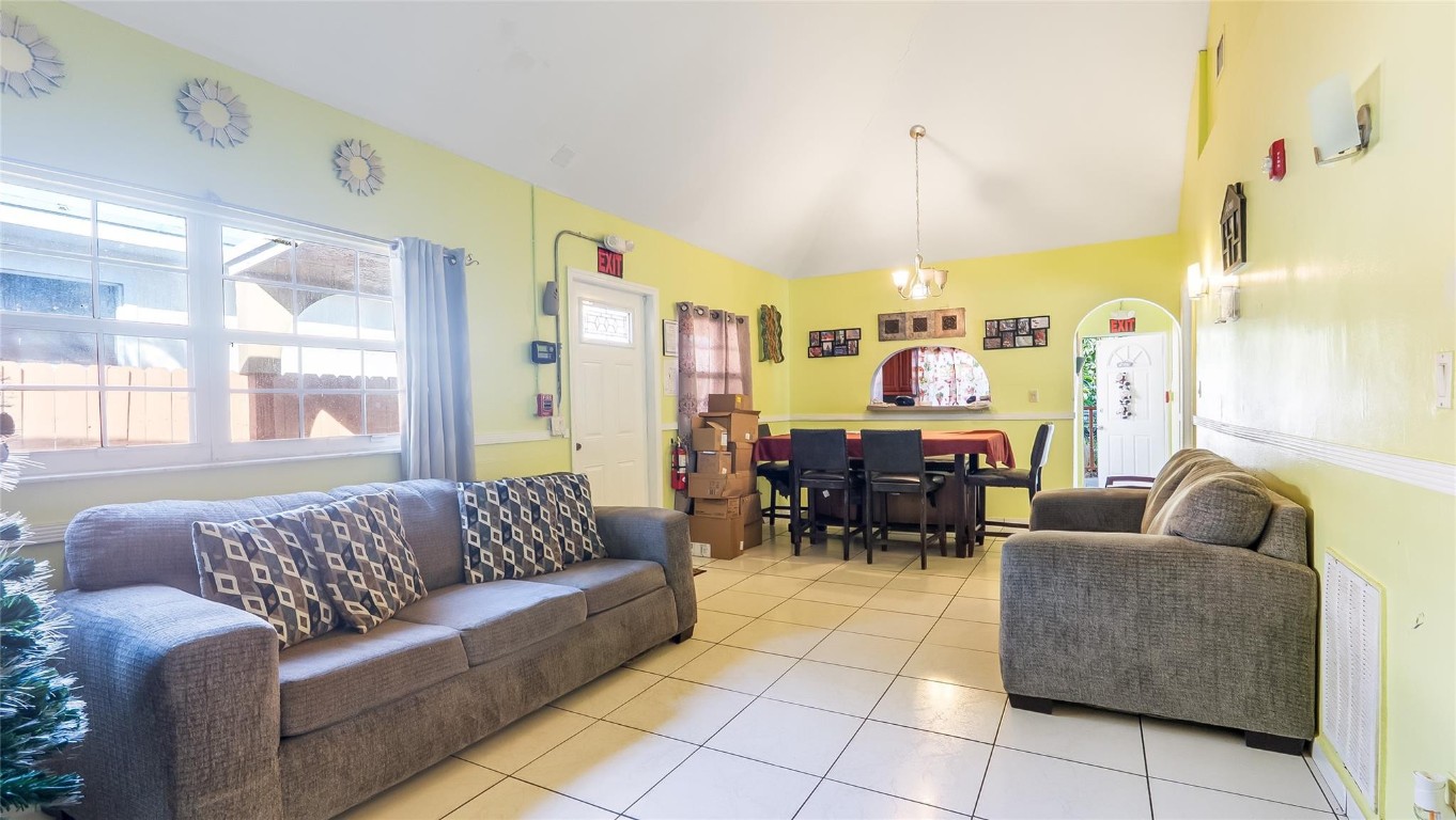 Town Of Hallandale B-13 D - Residential Income