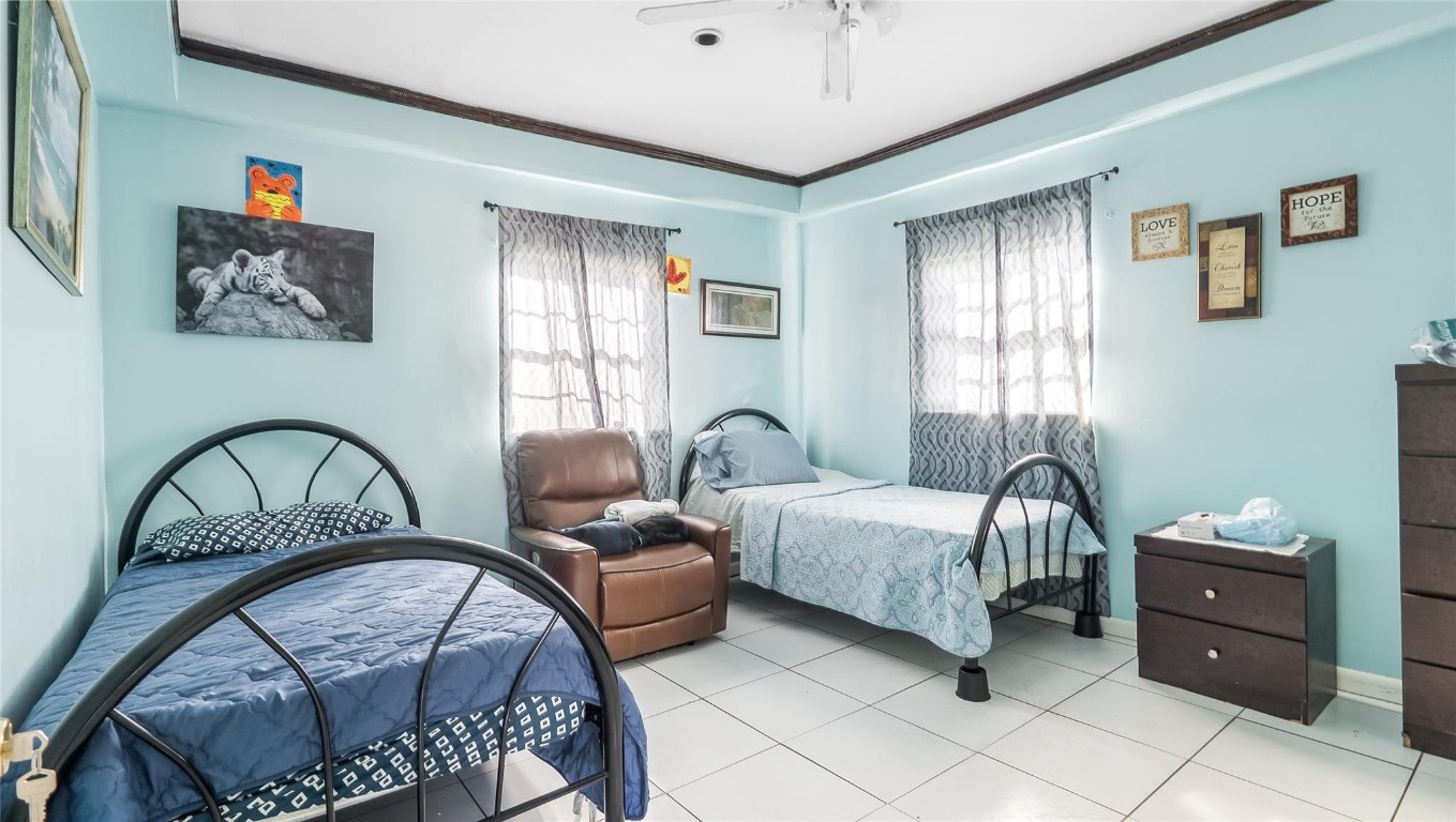 Town Of Hallandale B-13 D - Residential Income