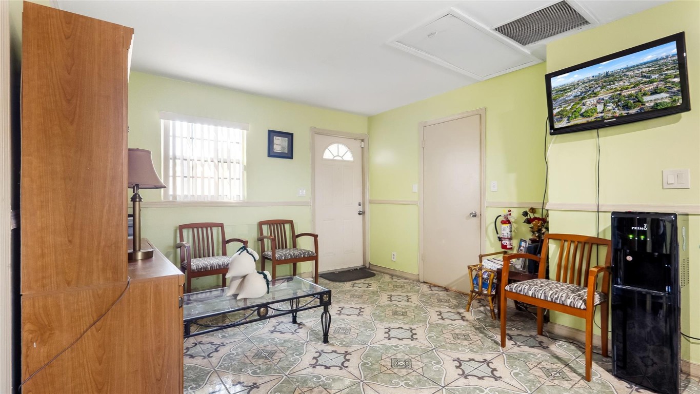 Town Of Hallandale B-13 D - Residential Income