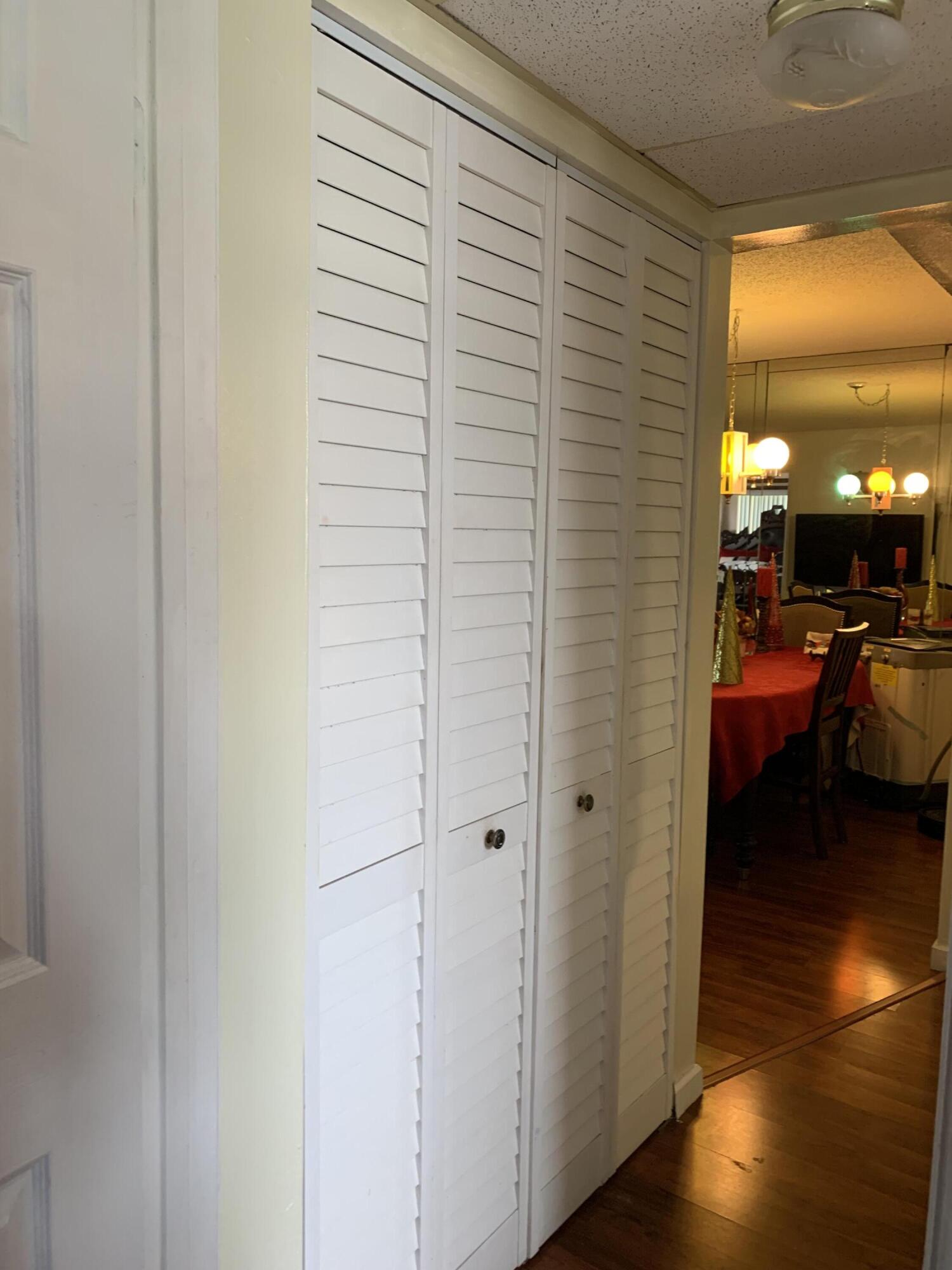 ORIOLE GOLF & TENNIS CLUB - Residential Lease