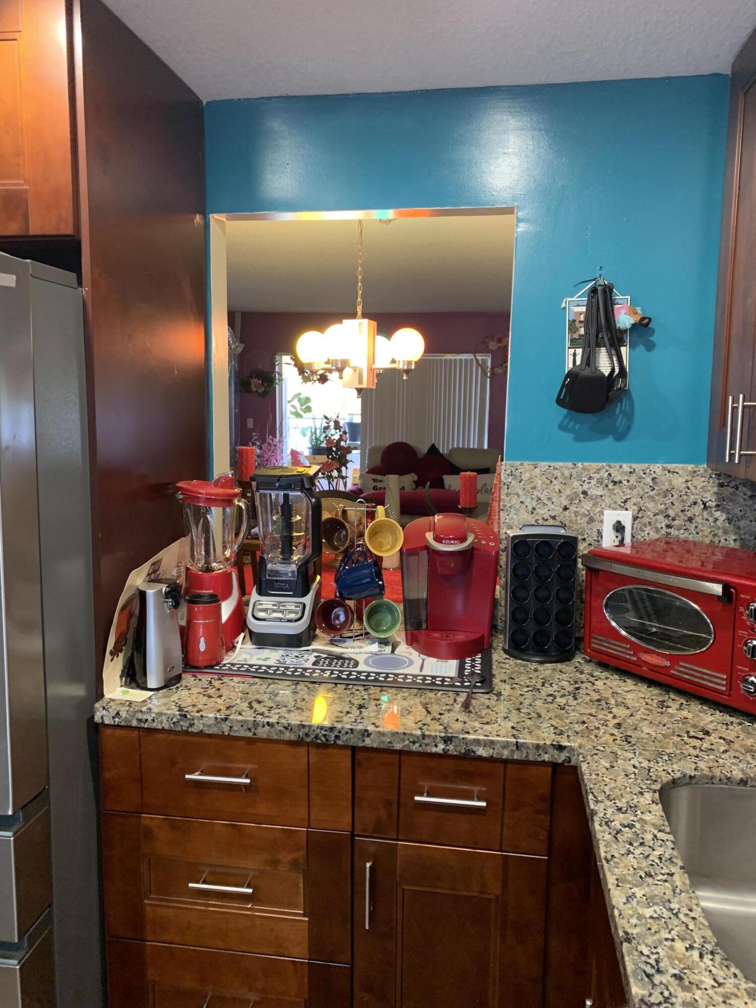 ORIOLE GOLF & TENNIS CLUB - Residential Lease