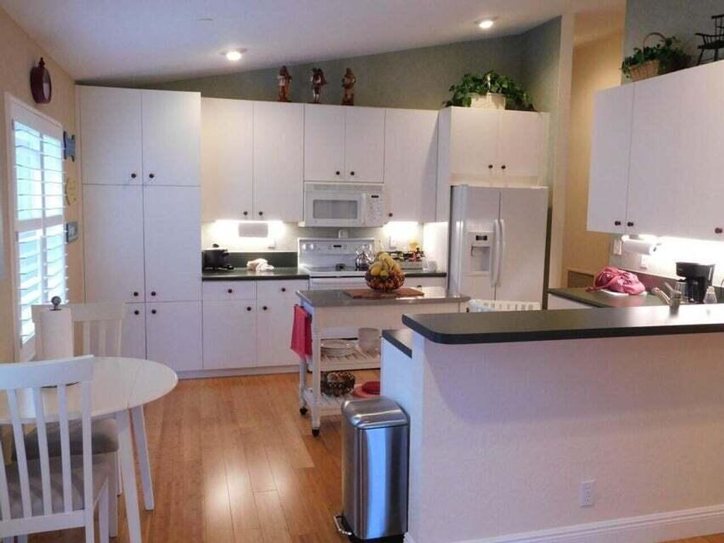 Photo of 6877 Castlemaine Avenue, Boynton Beach, FL 33437 (MLS # R10987825)