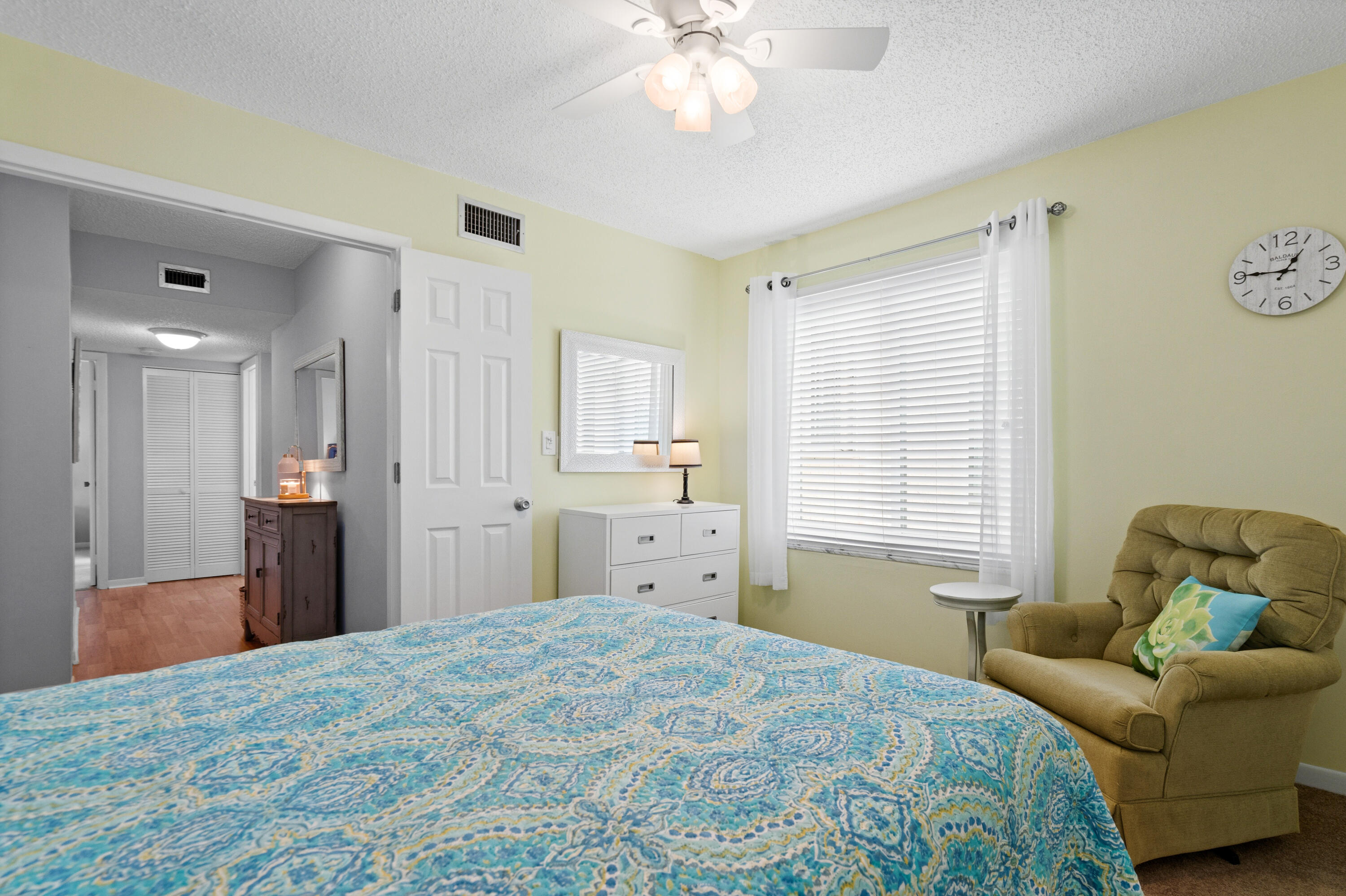 MILES GRANT CONDO - Residential