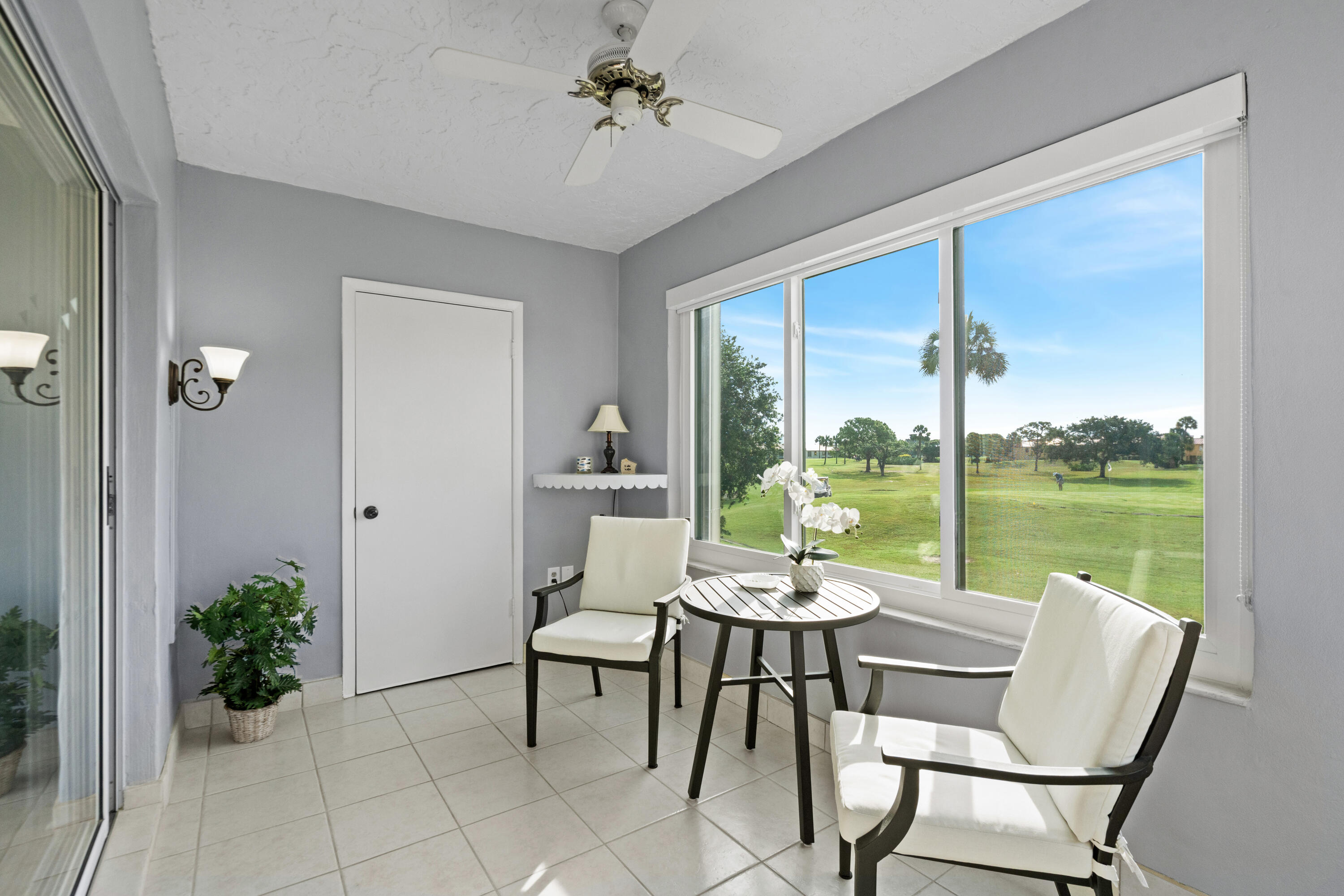 MILES GRANT CONDO - Residential