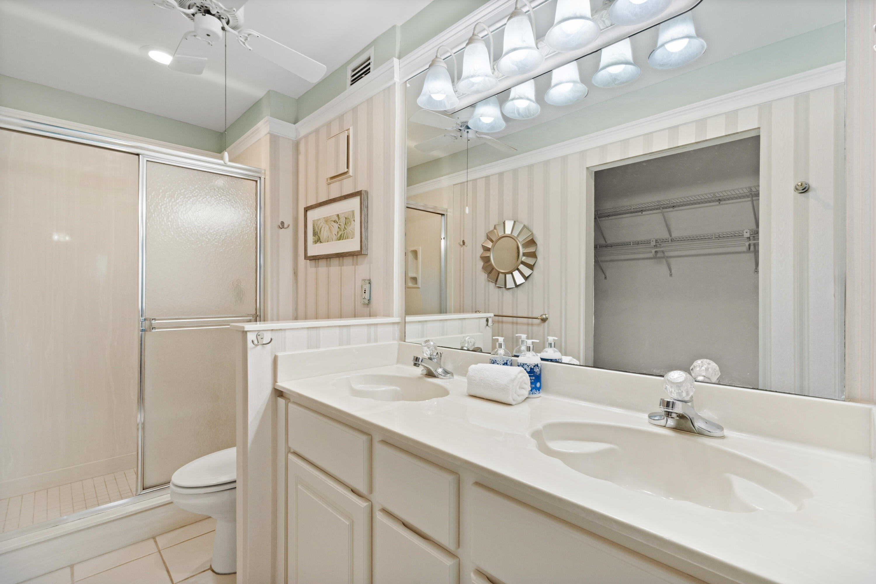 MILES GRANT CONDO - Residential