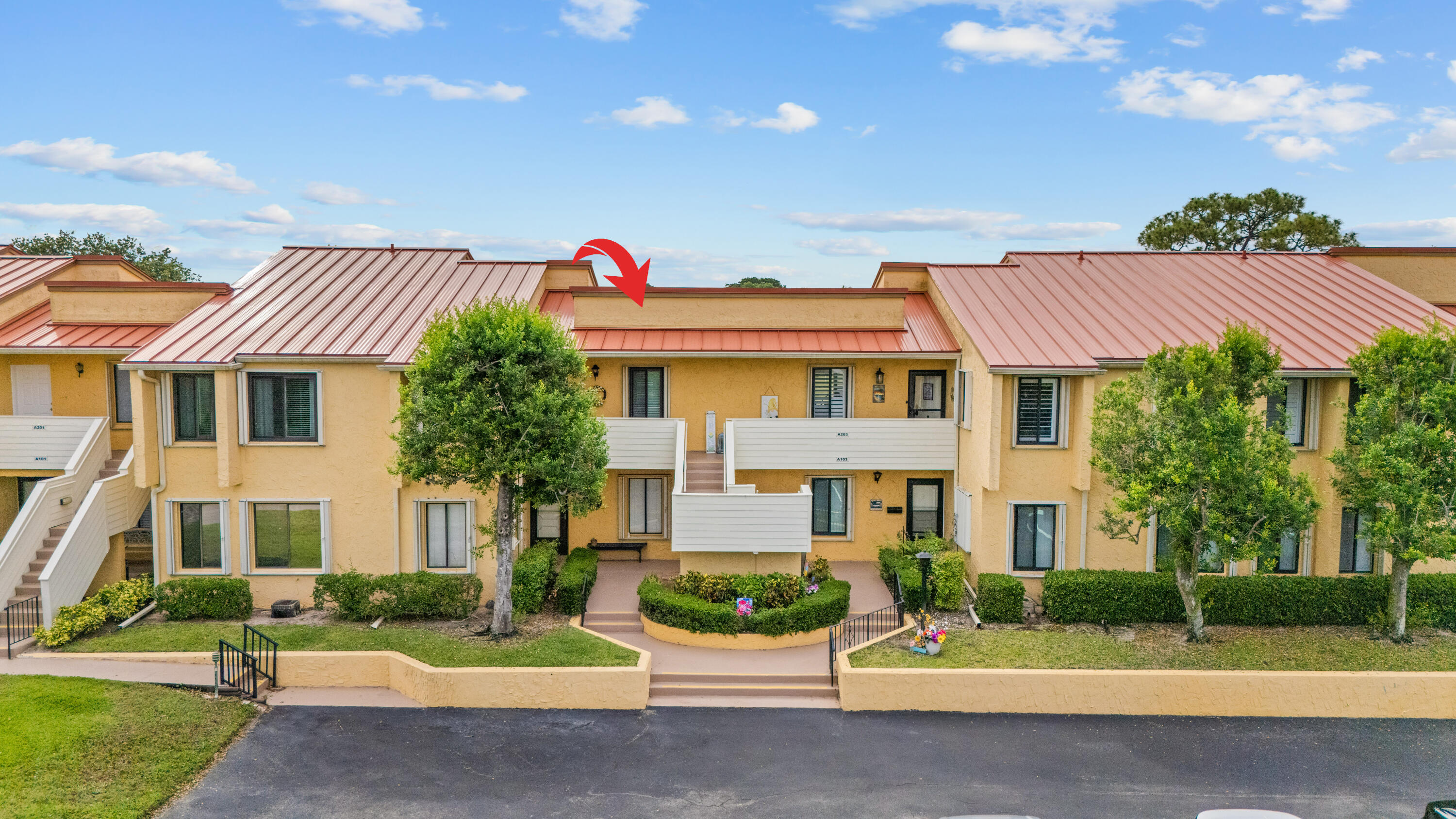 MILES GRANT CONDO - Residential