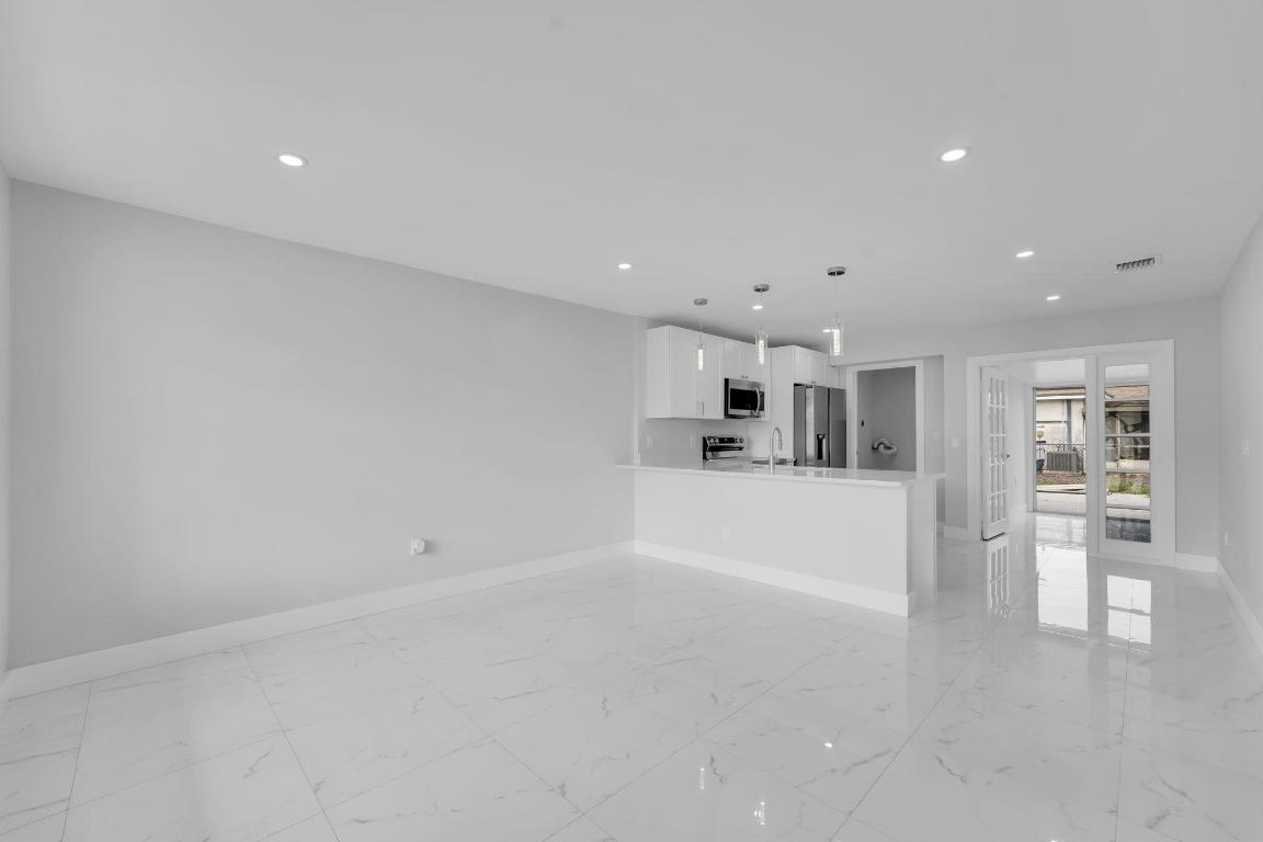 CANNONGATE 2 - Residential