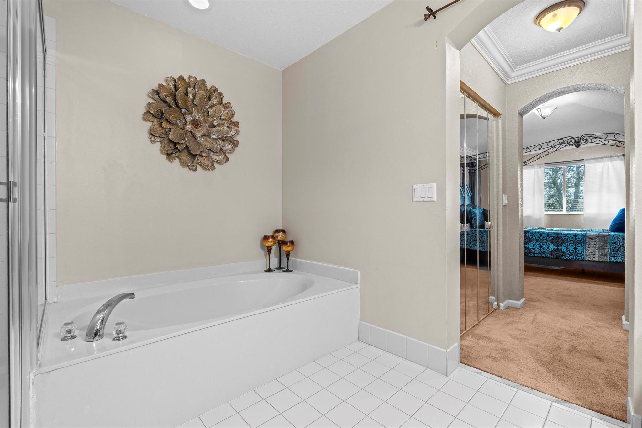 THOUSAND OAKS - Residential