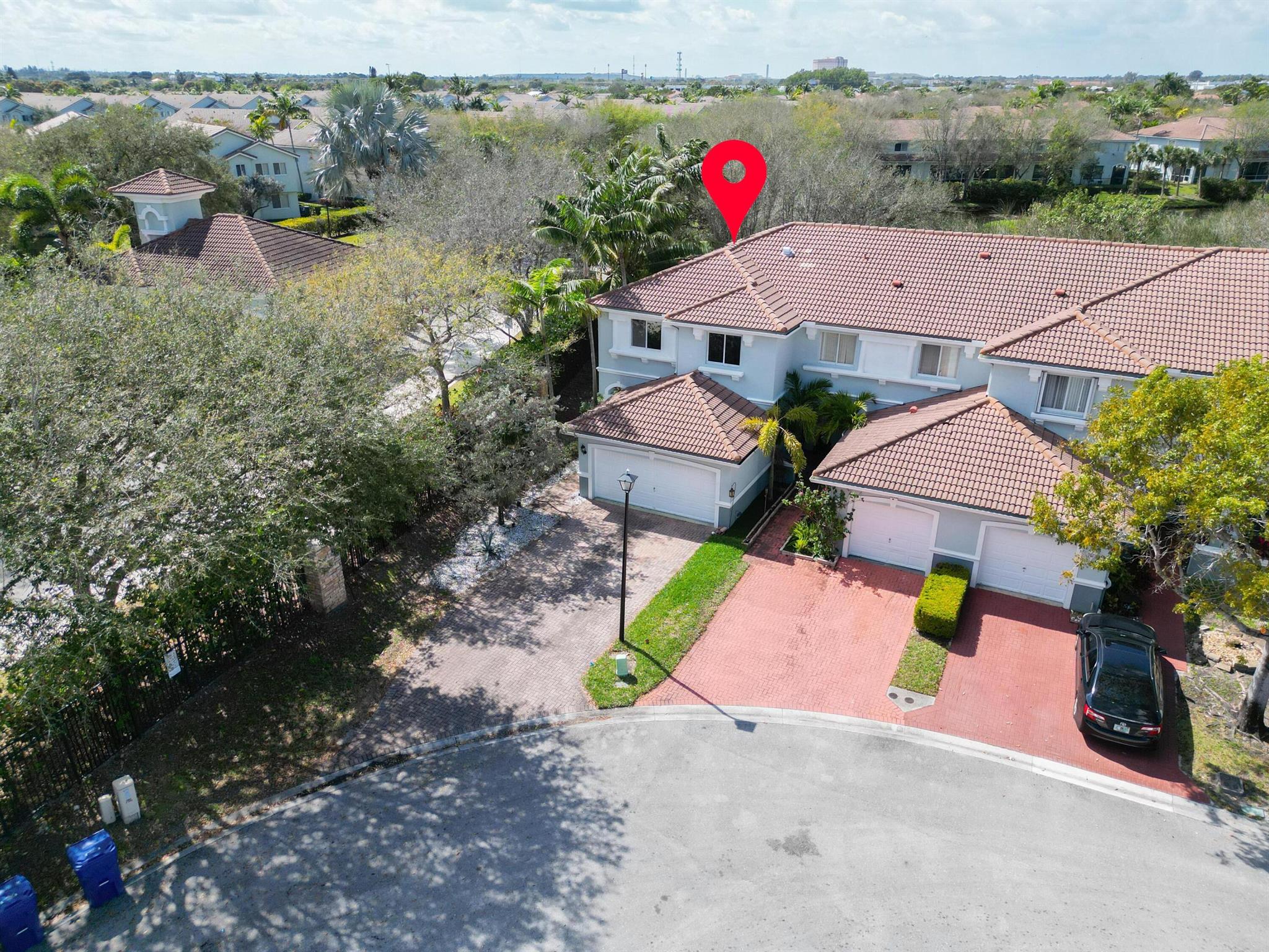 THOUSAND OAKS - Residential