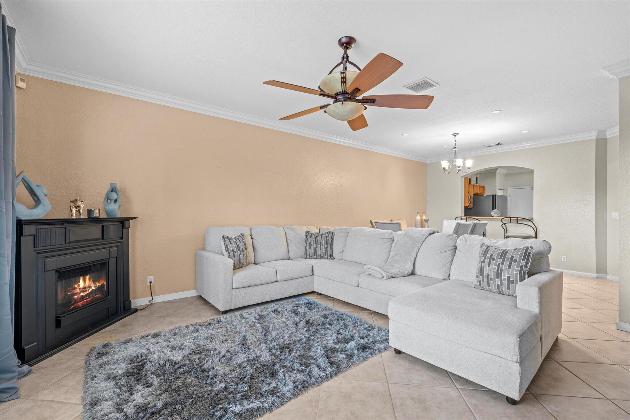 THOUSAND OAKS - Residential