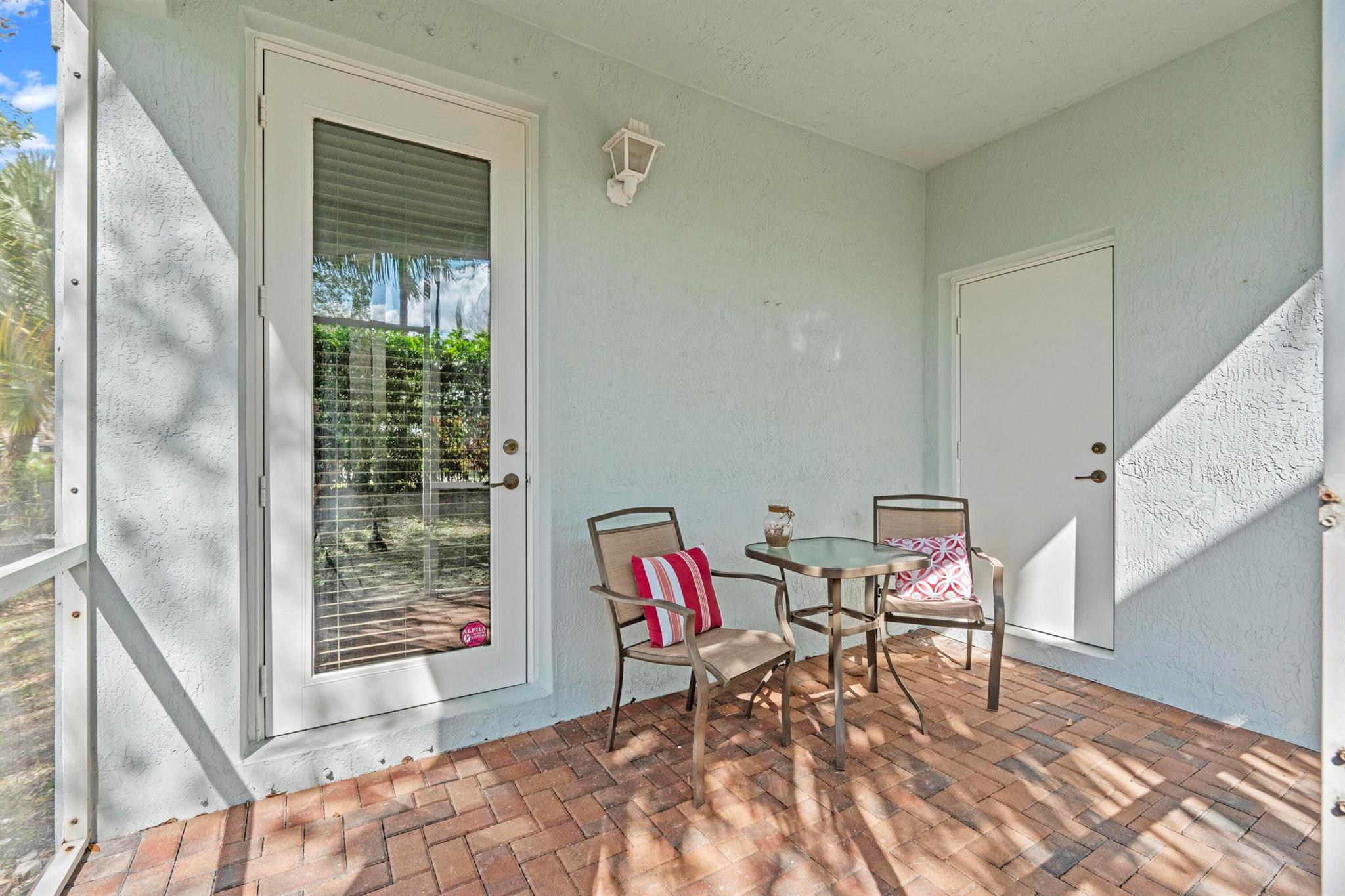 THOUSAND OAKS - Residential