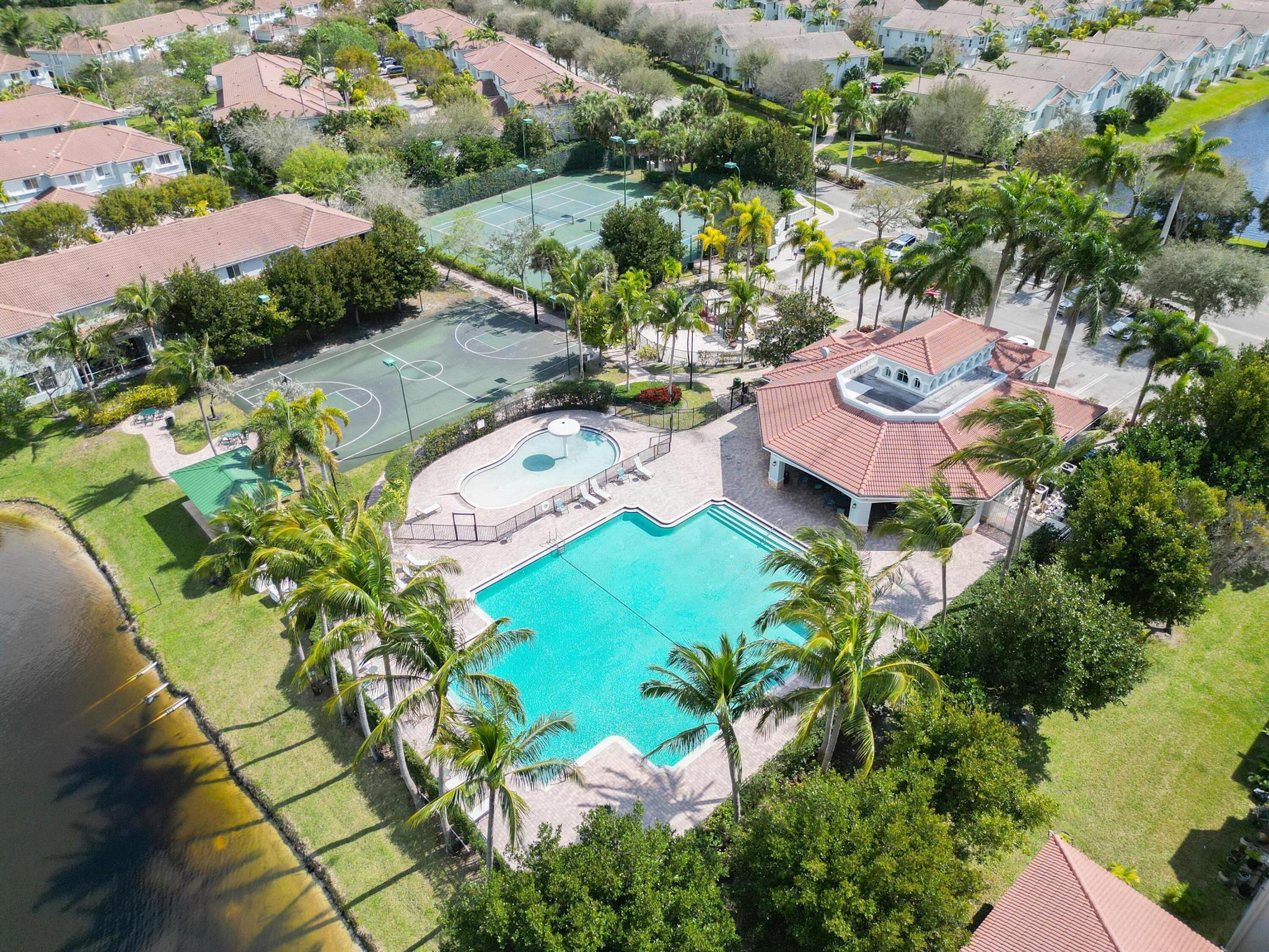 THOUSAND OAKS - Residential