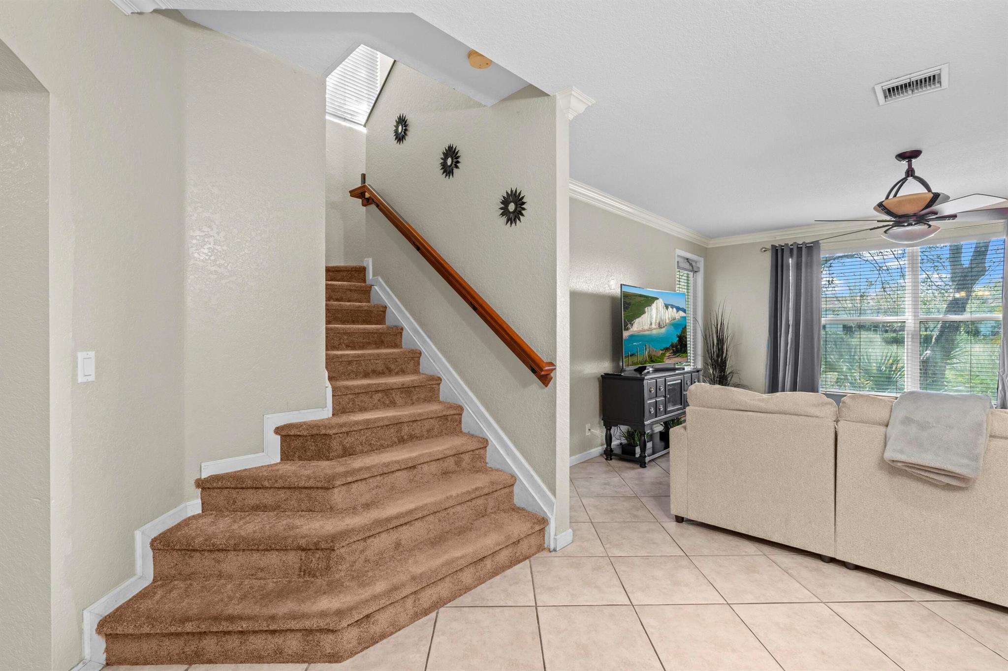 THOUSAND OAKS - Residential