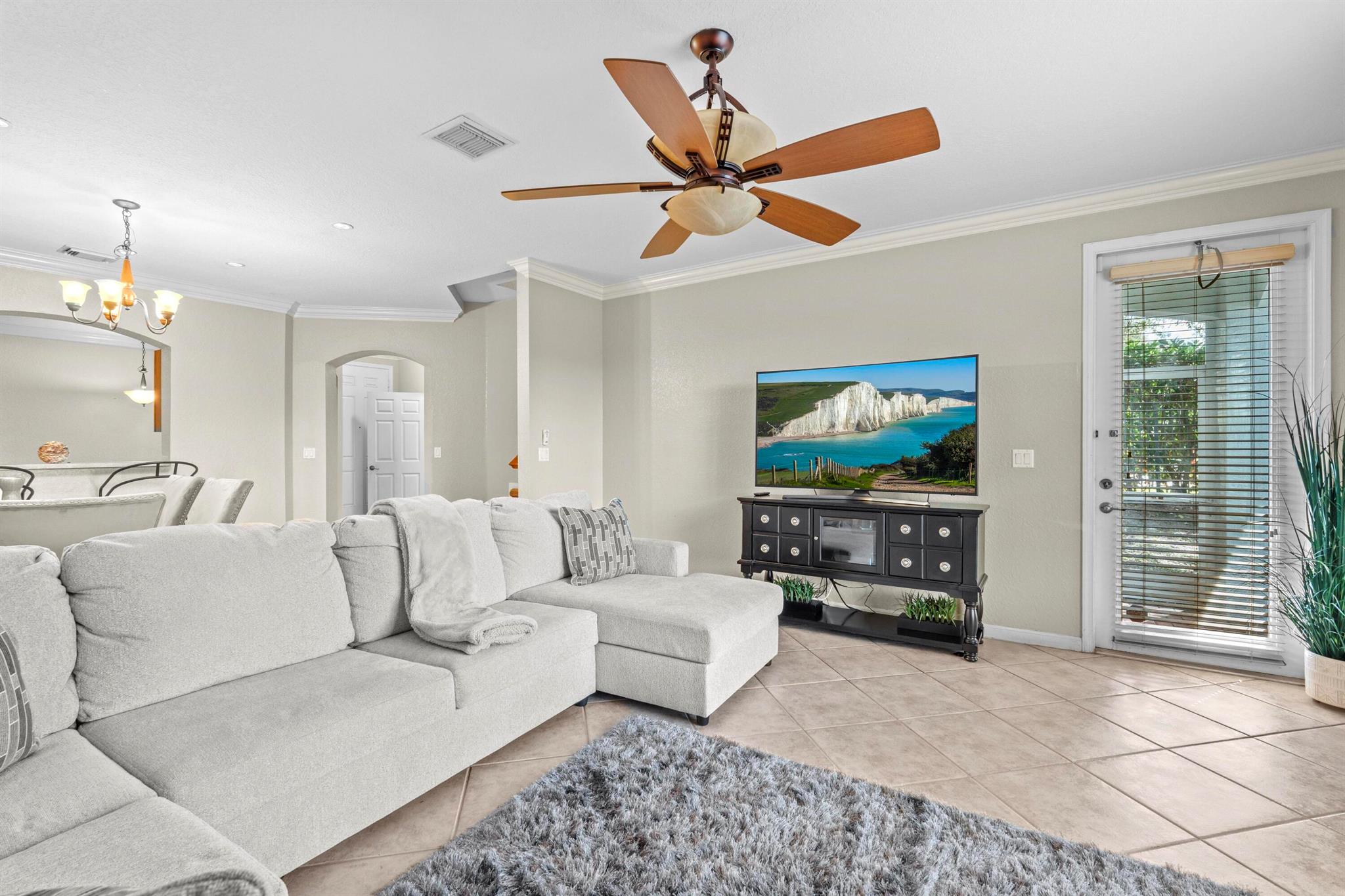 THOUSAND OAKS - Residential