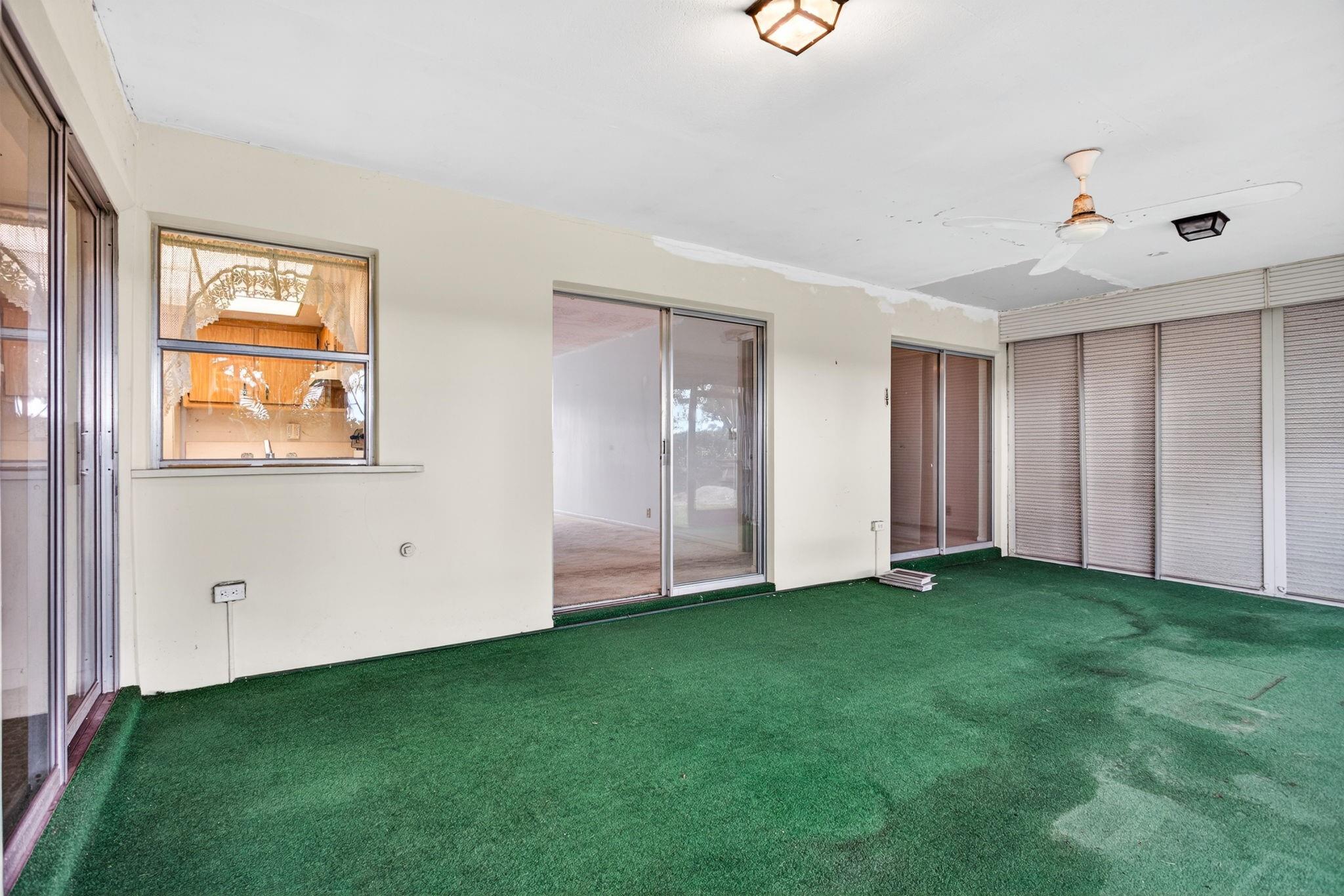 CRYSTAL LAKE 4TH SEC - Residential