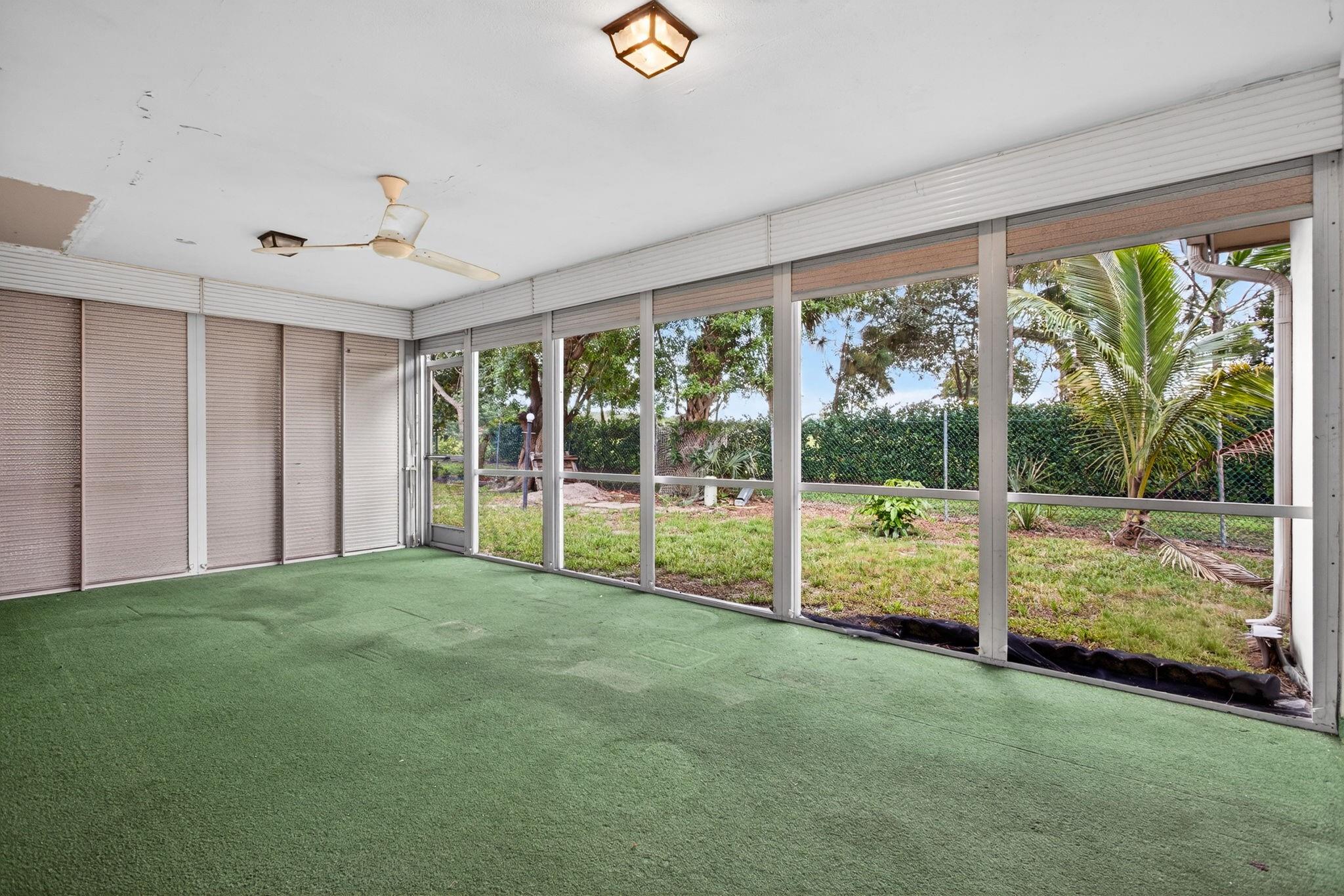 CRYSTAL LAKE 4TH SEC - Residential