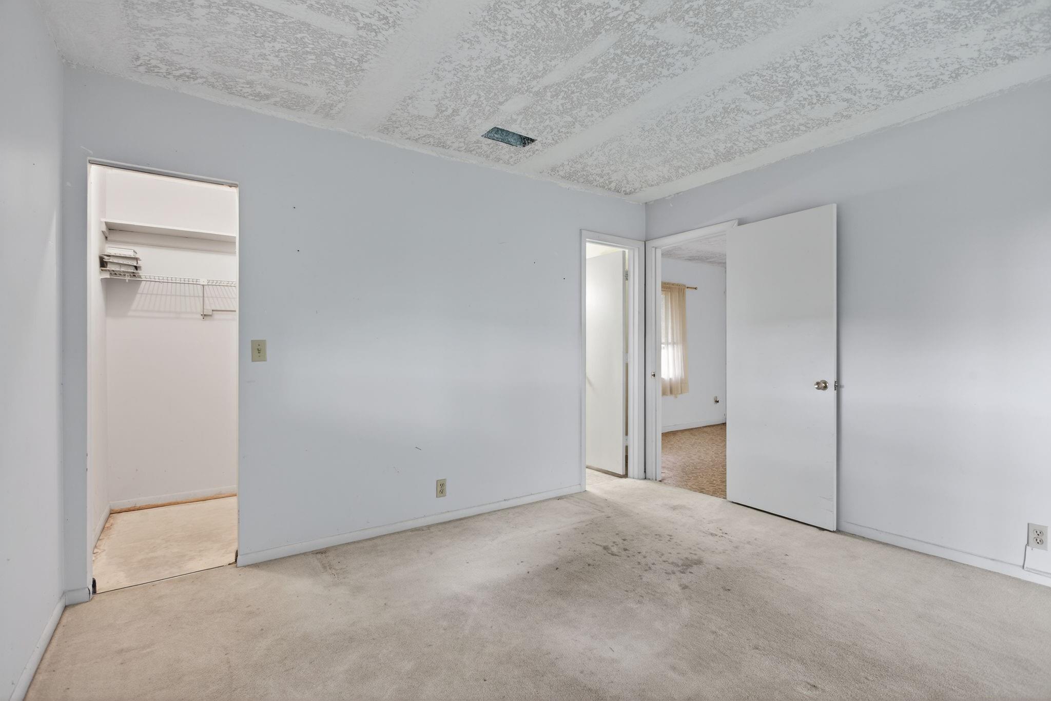 CRYSTAL LAKE 4TH SEC - Residential