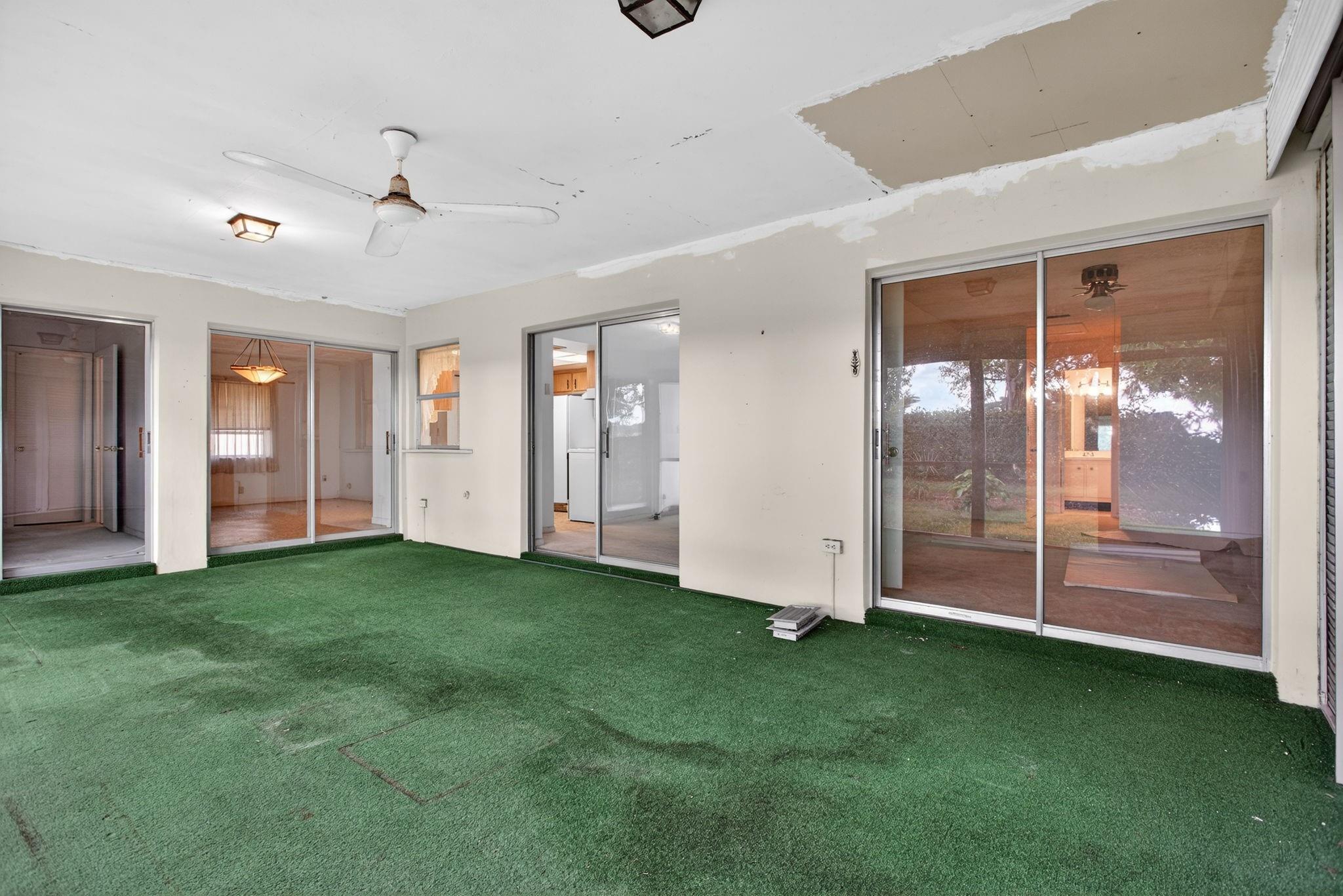 CRYSTAL LAKE 4TH SEC - Residential