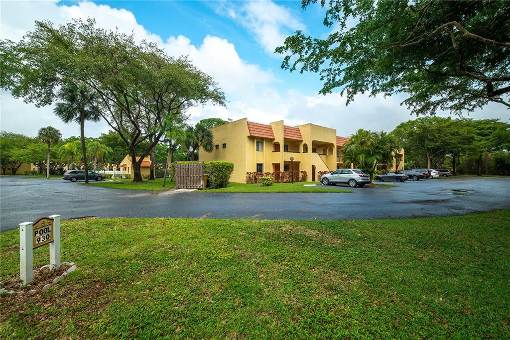Boca Terrace - Residential