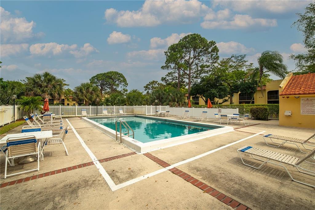 Boca Terrace - Residential