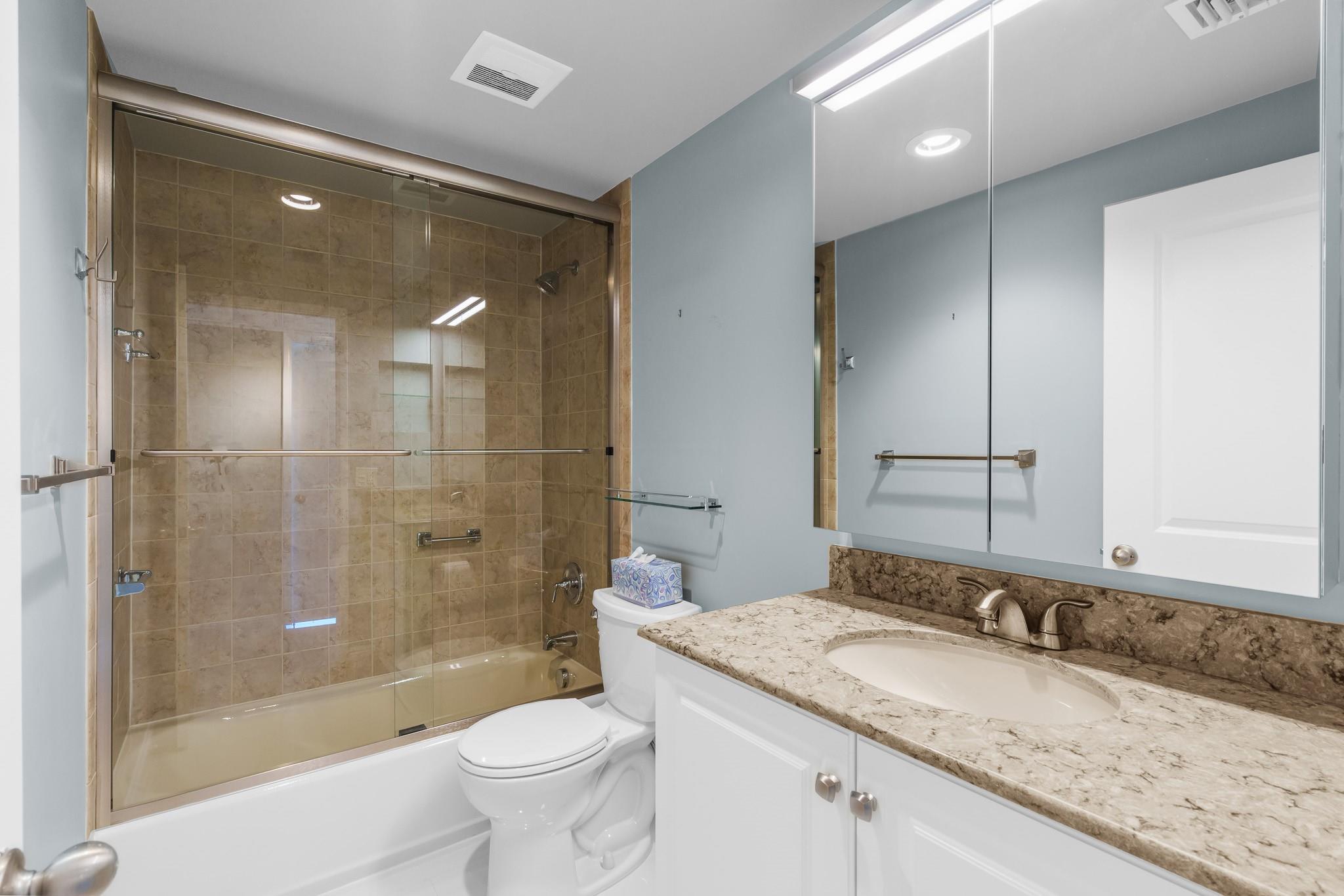 Coral Ridge Towers North - Residential