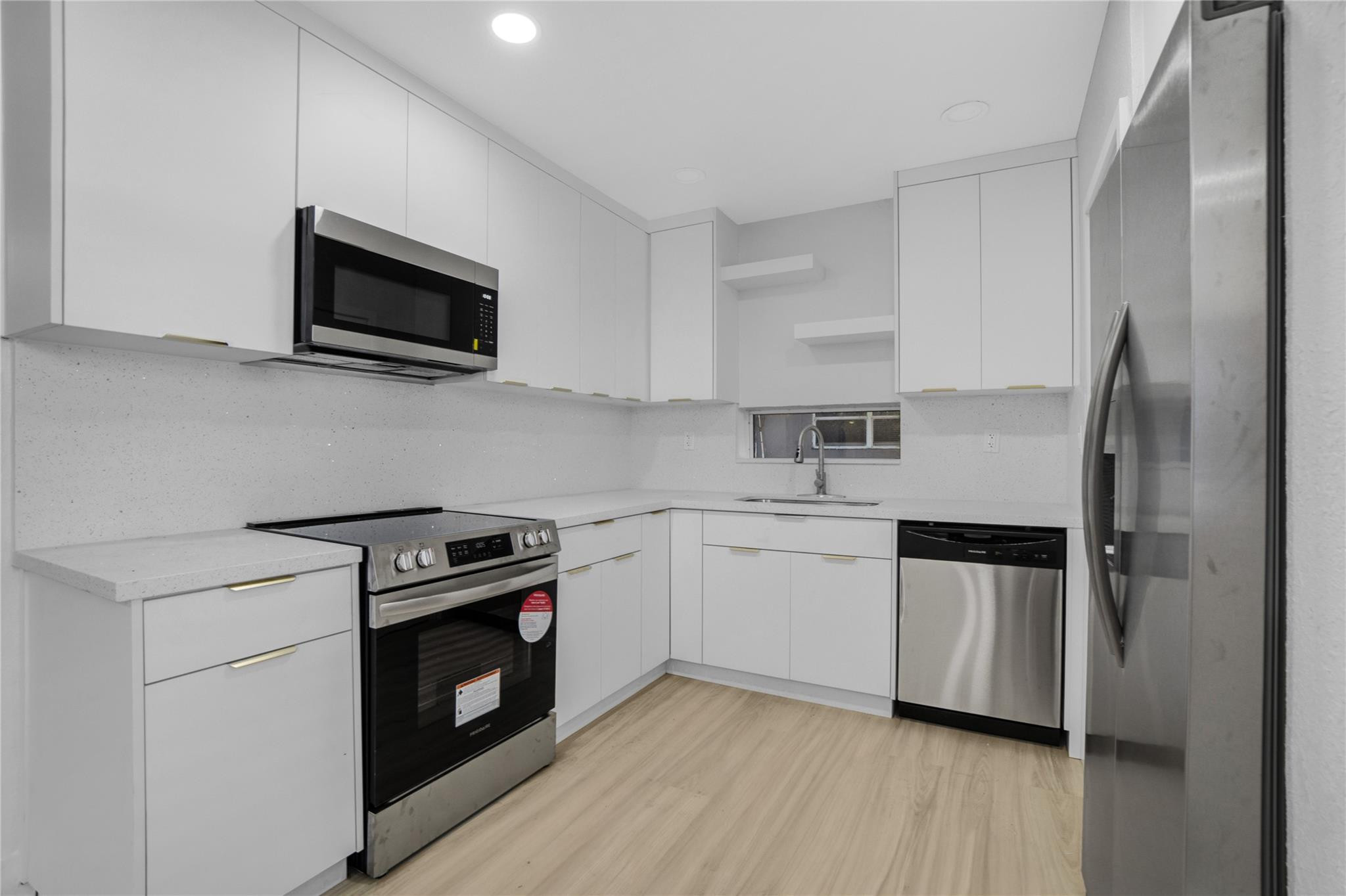 Flair Sub 1 49-50 B - Residential