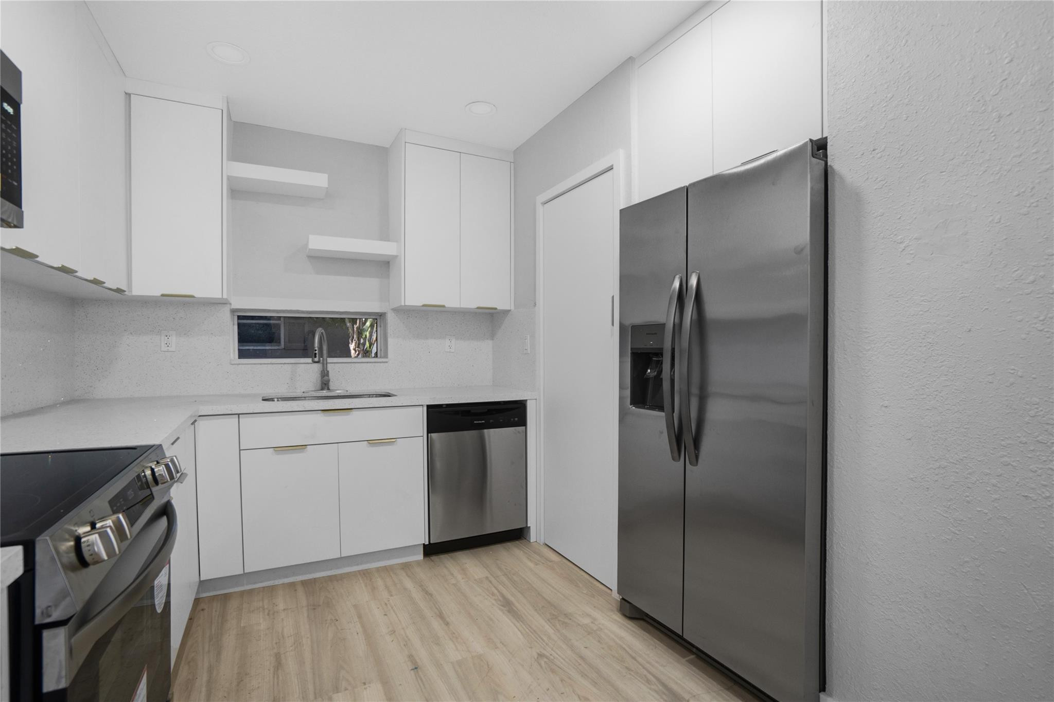 Flair Sub 1 49-50 B - Residential