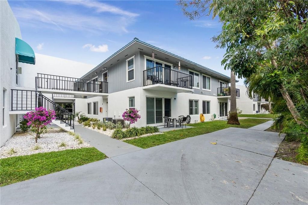 Photo of 1180 Carlton Court #B, Fort Pierce, FL 34949 (MLS # F10463983)