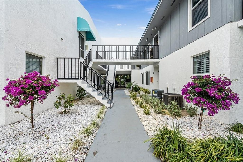 Photo of 1180 Carlton Court #B, Fort Pierce, FL 34949 (MLS # F10463983)