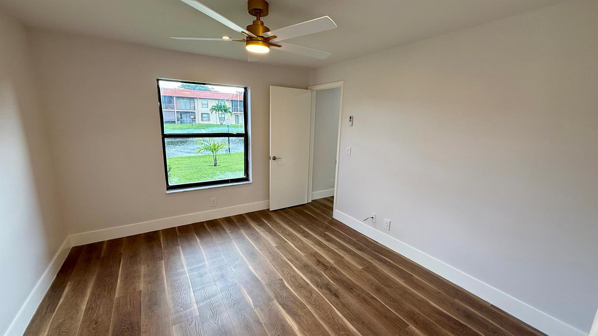 WOODS AT BOCA DEL MAR CON - Residential