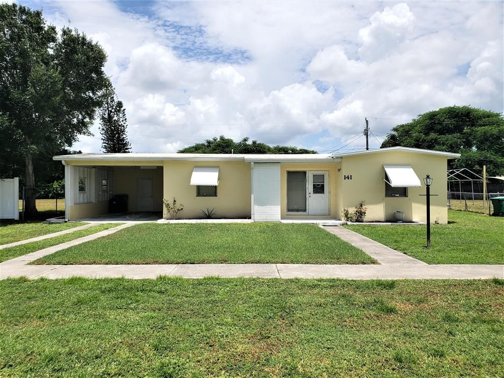 Photo of 141 SE Bonita Court, Port Saint Lucie, FL 34983 (MLS # R10736306)