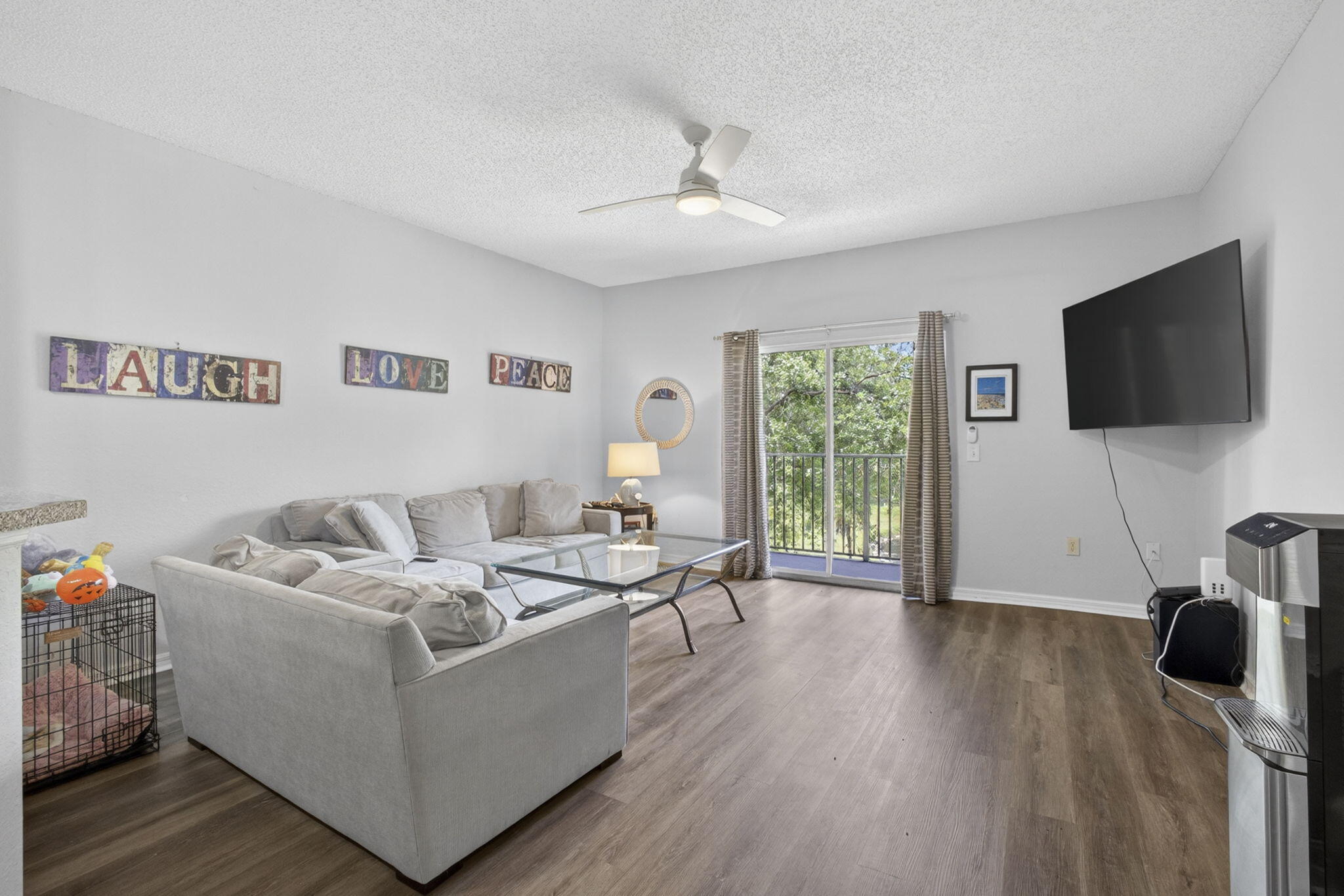 310 Crestwood Circle 208