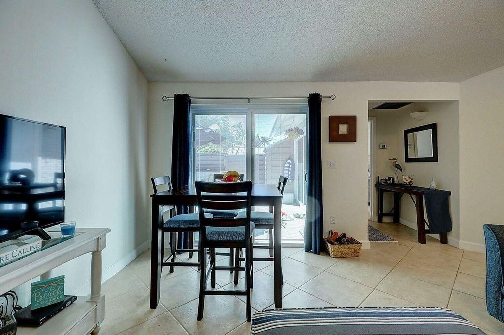 Photo of 1801 S Us Highway 1 #10b, Jupiter, FL 33477 (MLS # B26002191)